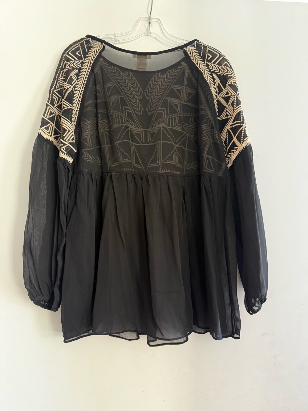 Sundance Black 100% Silk Embroidered Tunic Top Boho Geometric Yoke Large - Picture 3 of 5